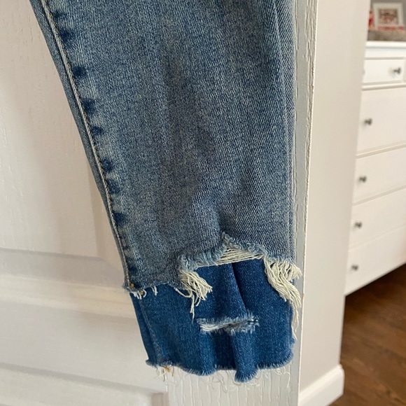 Urban Outfitters BDG distressed jeans never worn - Picture 8 of 8